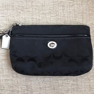 Like new! Black Coach wristlet